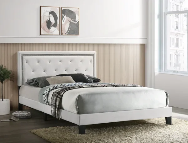AH-Passion White Platform Bed